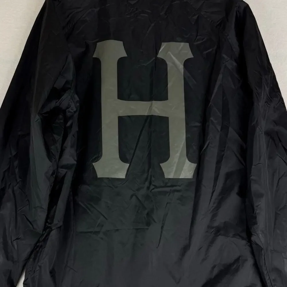HUF Men's Black Lightweight Jacket - Size M - Pre-owned